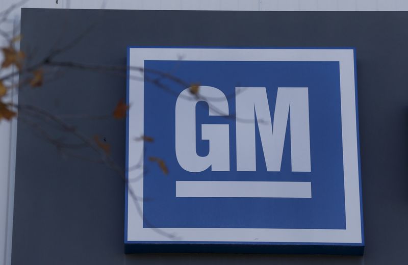 GM, Toyota, Ford cut production following Canadian trucking protests