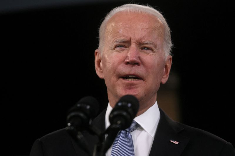 &copy; Reuters. FILE PHOTO: U.S. President Joe Biden speaks about his economic plan and his administration’s efforts to rebuild manufacturing, in the Eisenhower Executive Office Building's South Court Auditorium at the White House in Washington, U.S., February 8, 2022.