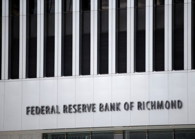 &copy; Reuters. 米リッチモンド地区連銀のバーキン総裁は１０日、連邦準備理事会（ＦＲＢ）が中立金利に向けて「徐々に」利上げするとの見方を示した。写真はリッチモンド地区連銀。２０１８年１月、
