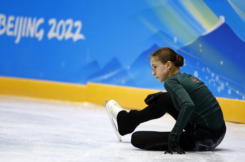 &copy; Reuters. La rusa Kamila Valieva durante los entrenamientos para la prueba de patinaje artístico de los Juegos de Invierno 2022 en Pekín, China, el 11 de febrero de 2022. REUTERS/Evgenia Novozhenina