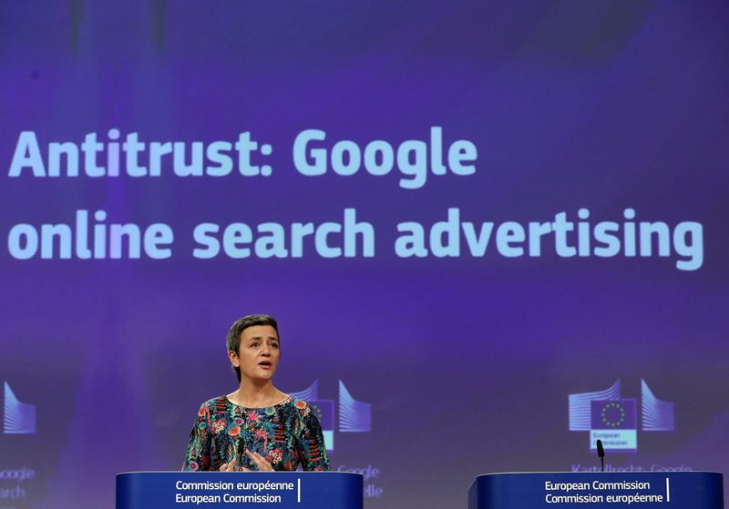 &copy; Reuters. Les éditeurs européens ont porté plainte vendredi contre Google concernant son activité publicitaire en ligne, ce qui pourrait potentiellement renforcer l'enquête à ce sujet de la vice-présidente de la Commission européenne chargée de la concurre