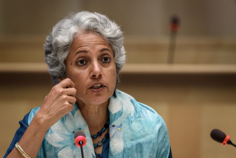 &copy; Reuters. Cientista-chefe da OMS, Soumya Swaminathan, durante entrevista coletiva em Genebra
03/07/2020 Fabrice Coffrini/Pool via REUTERS