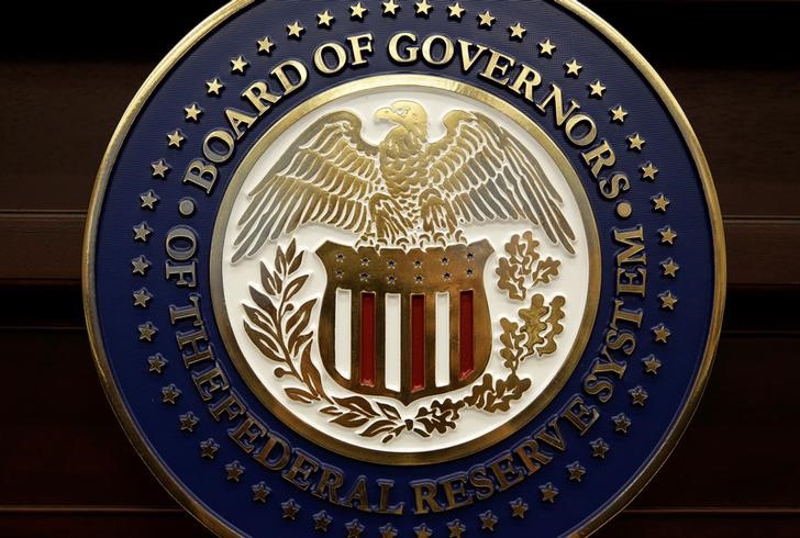 &copy; Reuters. The seal for the Board of Governors of the Federal Reserve System is displayed in Washington, U.S., June 14, 2017.   REUTERS/Joshua Roberts
