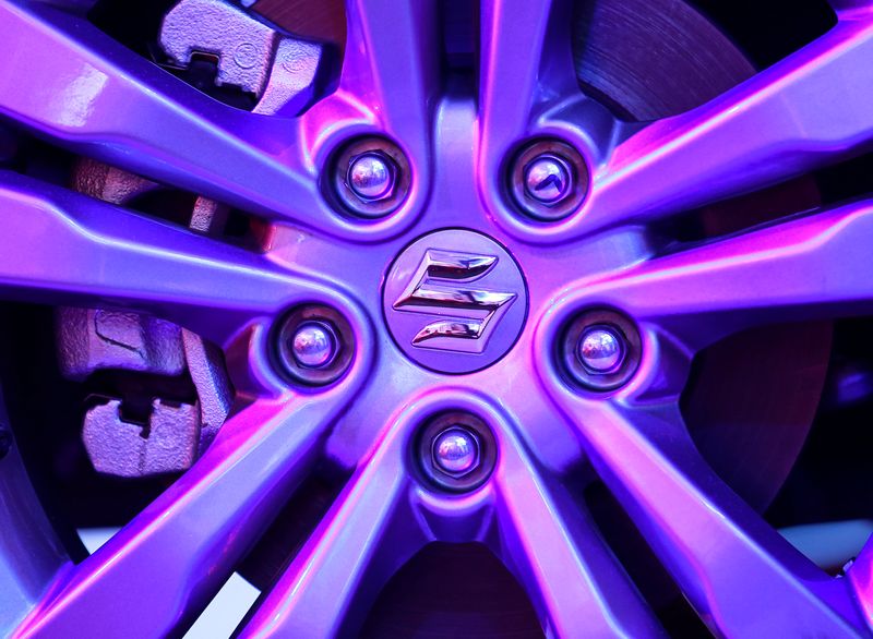 © Reuters. FILE PHOTO: The logo of Suzuki is seen on a wheel of Maruti Suzuki Vitara Brezza car during its launch in Mumbai, India, March 8, 2016. REUTERS/Danish Siddiqui