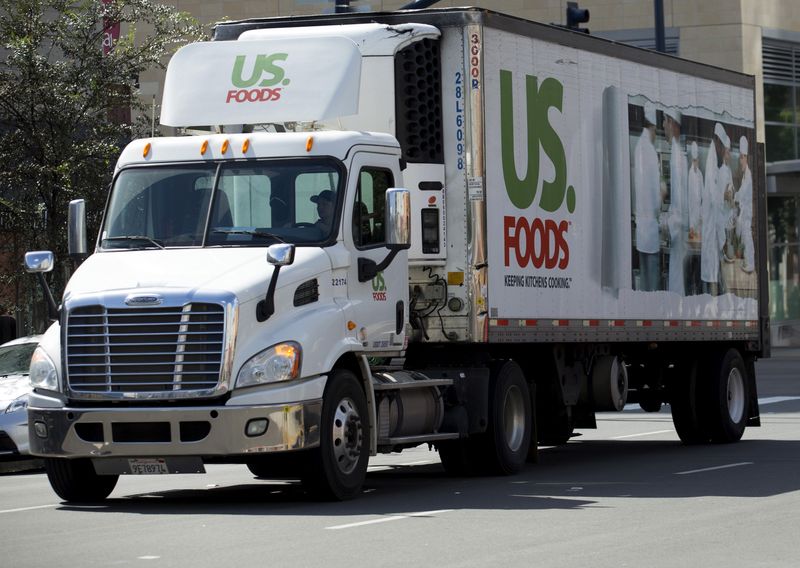 &copy; Reuters. FILE PHOTO - A US Foods delivery truck is shown in San Diego, California  September 1, 2015. REUTERS/Mike Blake