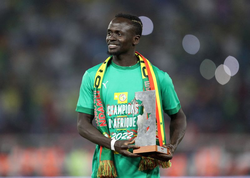&copy; Reuters. 　サッカーのアフリカ選手権でセネガルの優勝に貢献したＦＷサディオ・マネ（写真）のを名を冠したスタジアムが、同選手の故郷であるセデューに誕生することが分かった。カメルーンの