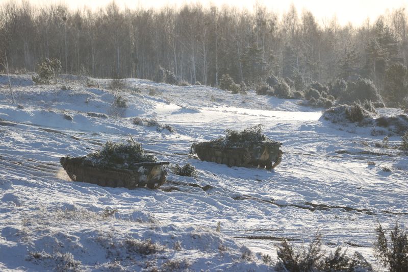 &copy; Reuters. Una vista muestra el campo de entrenamiento de Gozhsky durante los ejercicios militares realizados por las fuerzas armadas de Rusia y Bielorrusia en la región de Grodno, Bielorrusia. 12 de febrero de 2022. Ramil Nasibulin/BelTA/vía REUTERS. ATENCIÓN ED