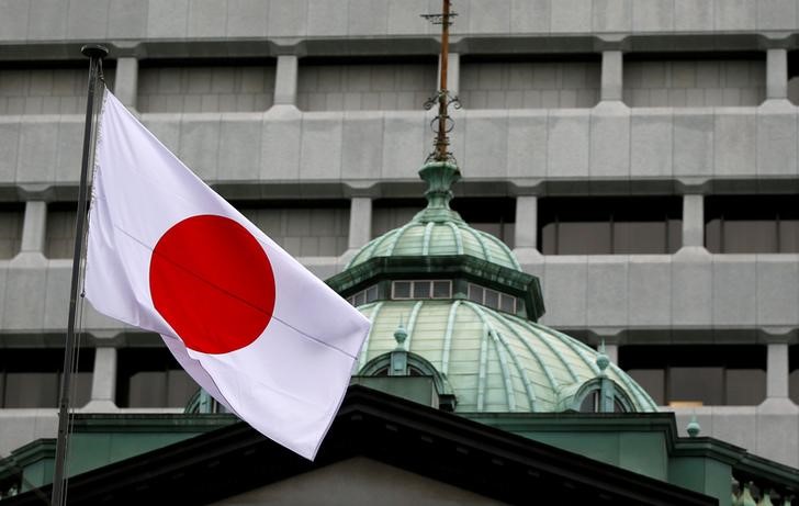 &copy; Reuters. 　日銀は１４日の東京株式市場で、通常のＥＴＦ（上場投資信託）を７０１億円買い入れた。写真は都内の日銀前本店で２０１６年９月撮影（２０２２年　ロイター／Toru Hanai）