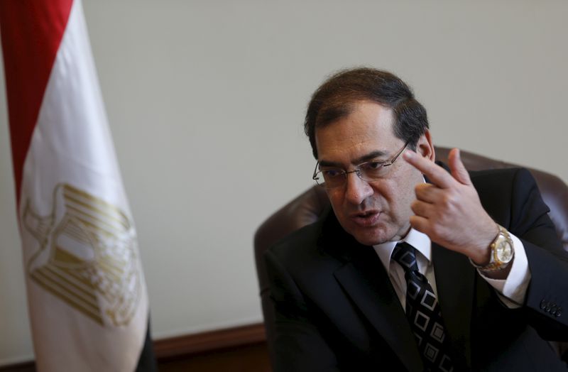 &copy; Reuters. وزير البترول المصري طارق الملا في مقابلة مع رويترز.