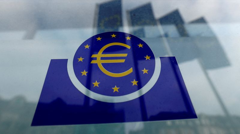 &copy; Reuters. FILE PHOTO: The European Central Bank (ECB) logo in Frankfurt, Germany, January 23, 2020. REUTERS/Ralph Orlowski/