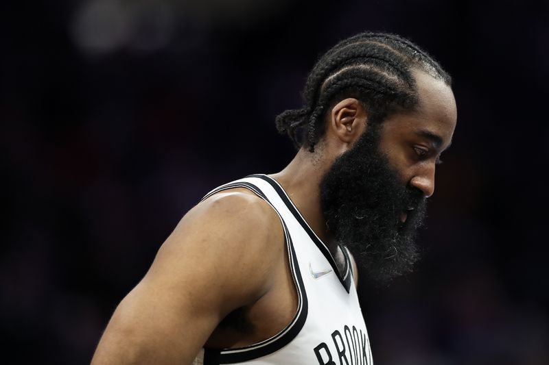 &copy; Reuters. لاعب كرة السلة الأمريكي جيمس هاردن في صورة بتاريخ الثاني من فبراير شباط 2022. صورة من يو اس ايه توداي سبورتس.