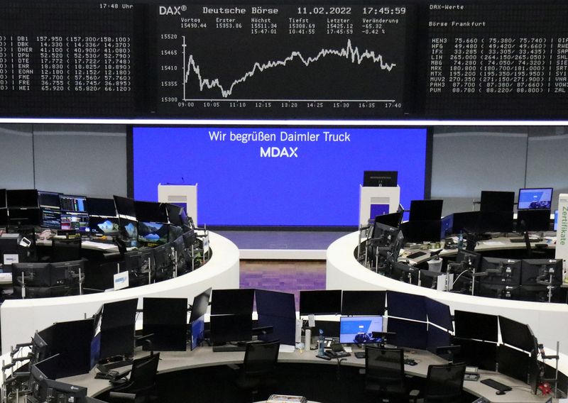 &copy; Reuters. FILE PHOTO: The German share price index DAX graph is pictured at the stock exchange in Frankfurt, Germany, February 11, 2022.    REUTERS/Staff