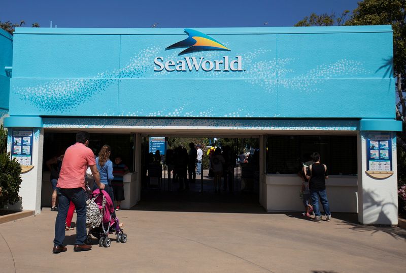 Cedar Fair rejects SeaWorld's sweetened takeover offer