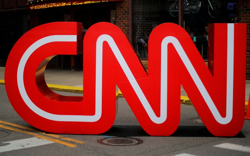 CNN ends probe into Cuomo issues, executive Gollust quits-memo