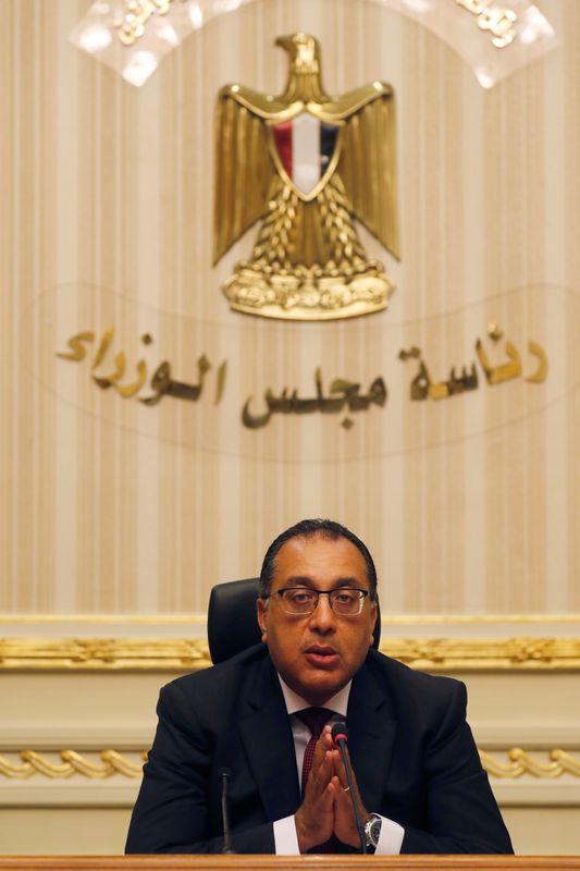 &copy; Reuters. رئيس الوزراء المصري مصطفى مدبولي في مؤتمر صحفي في القاهرة بصورة من أرشيف رويترز.