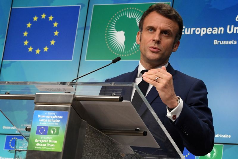&copy; Reuters. ماكرون يتحدث خلال قمة للاتحاد الاوروبي في بروكسل يوم الجمعة. صورة من ممثل لوكالات الأنباء.