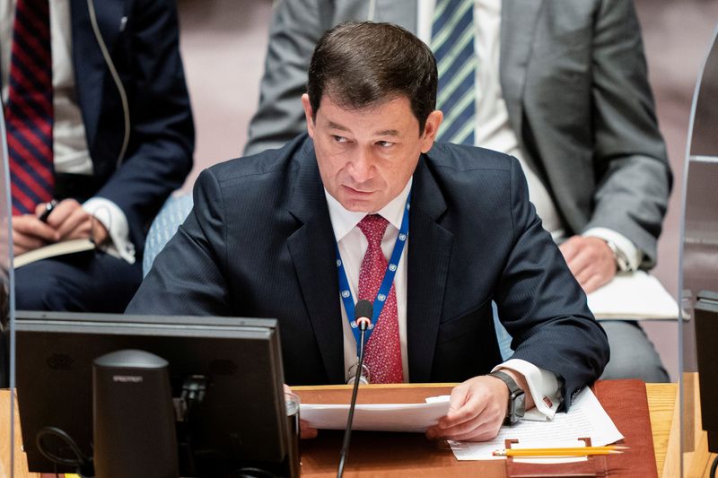 &copy; Reuters. النائب الأول للمندوب الروسي الدائم لدى الأمم المتحدة دميتري بوليانسكي يتحدث خلال اجتماع لمجلس الأمن التابع للأمم المتحدة في نيويورك يوم 23 