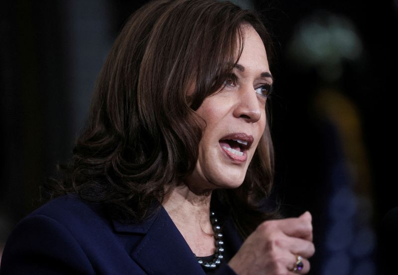 &copy; Reuters. FILE PHOTO: U.S. Vice President Kamala Harris speaks prior to President Joe Biden signing an executive order on federal construction project contracts and labor agreements during a visit to Ironworkers Local 5 in Upper Marlboro, Maryland, U.S., February 4