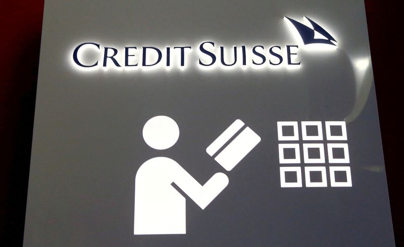 &copy; Reuters. FOTO DE ARCHIVO: El logotipo del banco suizo Credit Suisse en una sucursal de Zúrich, Suiza, 3 de noviembre de 2021. REUTERS/Arnd WIegmann