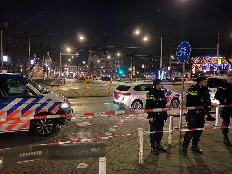 Amsterdam police end hostage taking at Apple flagship store