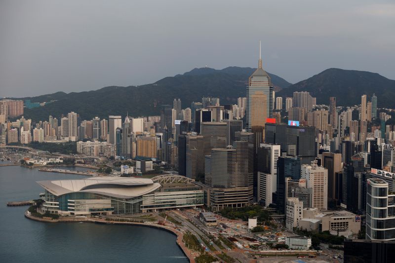 &copy; Reuters. FILE PHOTO: A general view showing the Central Business District, in Hong Kong, China, September 15, 2021. REUTERS/Tyrone Siu