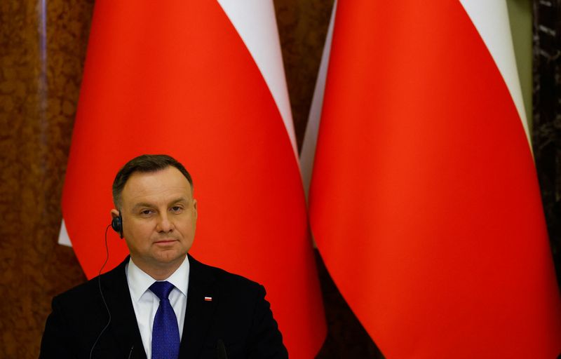 &copy; Reuters. Presidente da Polônia, Andrzej Duda, durante entrevista coletiva em Kiev
23/02/2022 REUTERS/Umit Bektas