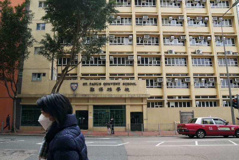 &copy; Reuters. 香港で２３日に確認された新型コロナウイルスの新規感染者数は８６７４人と、過去最多を更新した。（２０２２年　ロイター/Lam Yik）