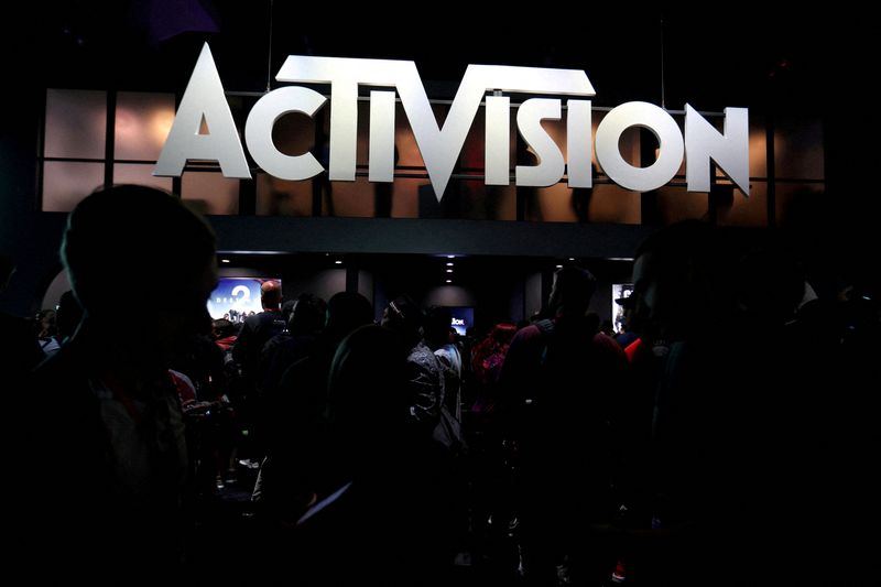 &copy; Reuters. FILE PHOTO: The Activision booth is shown at the E3 2017 Electronic Entertainment Expo in Los Angeles, California, U.S. June 13, 2017.  REUTERS/ Mike Blake