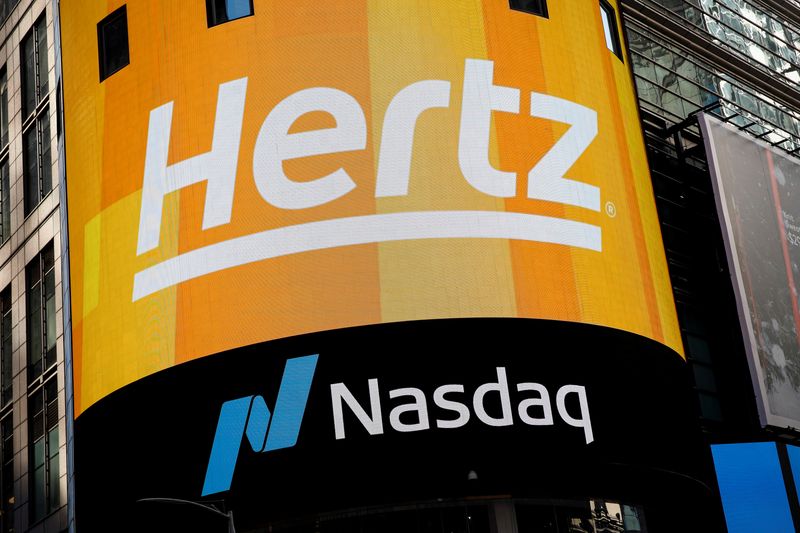 &copy; Reuters. FILE PHOTO: A screen displays the Hertz logo during the Hertz Corporation IPO at the Nasdaq Market site in Times Square in New York City, U.S., November 9, 2021. REUTERS/Brendan McDermid