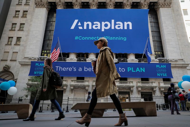 &copy; Reuters. FILE PHOTO: A banner for Anaplan, Inc. hangs on the facade of the New York Stock Exchange (NYSE) to celebrate the company's IPO in New York, U.S., October 12, 2018. REUTERS/Brendan McDermid