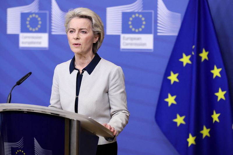© Reuters. FILE PHOTO: European Commission President Ursula von der Leyen speaks during a statement on Russia's attack on Ukraine, in Brussels, Belgium February 24, 2022 ahead of an EU special summit called today to 
