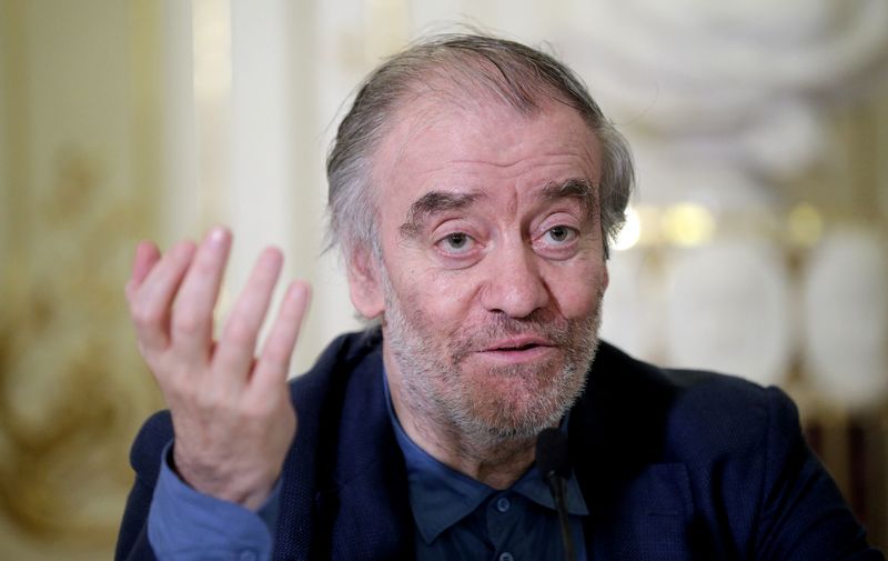 &copy; Reuters. Le chef d'orchestre russe Valery Gergiev ne se produira pas au théâtre la Scala de Milan cette semaine pour s'être abstenu de condamner l'invasion de l'Ukraine par la Russie, a déclaré le maire de la ville lundi. /Photo d'archives/REUTERS/Lisi Niesne