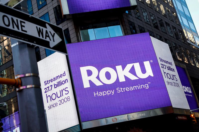&copy; Reuters. A video sign displays the logo for Roku Inc, a Fox-backed video streaming firm, in Times Square after the company's IPO at the Nasdaq Market in New York, U.S., September 28, 2017. REUTERS/Brendan McDermid/Files