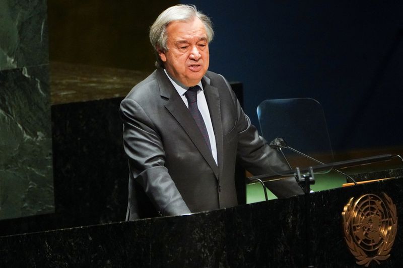 &copy; Reuters. El secretario general de aciones Unidas, Antonio Guterres, habla durante la undécima sesión especial de emergencia de la Asamblea General de la ONU, compuesta por 193 miembros, sobre la invasión rusa de Ucrania, en la sede de las Naciones Unidas en Man