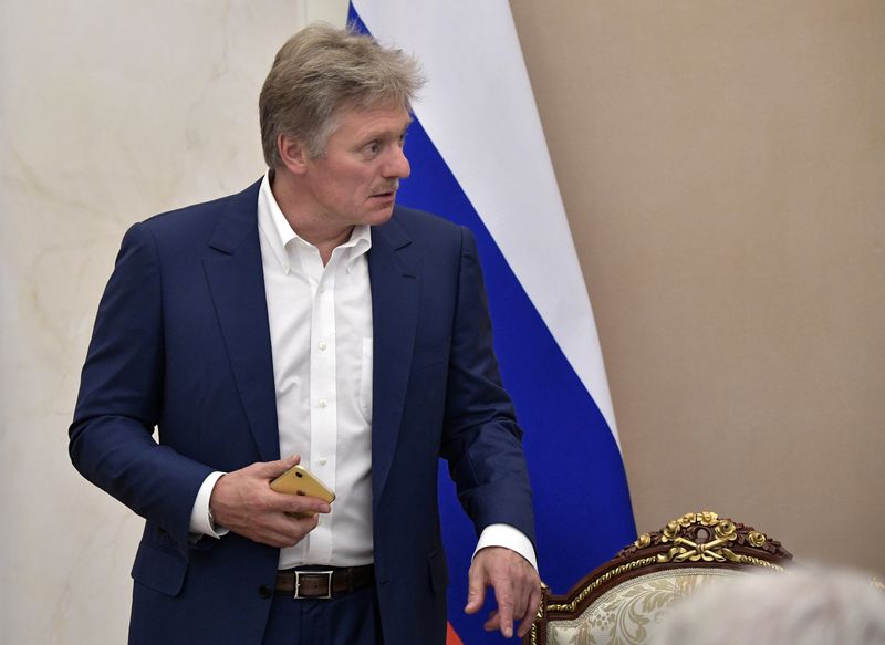 &copy; Reuters. Kremlin spokesman Dmitry Peskov attends a meeting, dedicated to the upcoming televised phone-in of Russian President Vladimir Putin with citizens, in Moscow, Russia June 19, 2019. Sputnik/Alexei Nikolsky/Kremlin via REUTERS  ATTENTION EDITORS - THIS IMAGE
