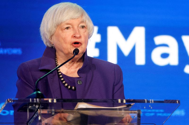 &copy; Reuters. FILE PHOTO: U.S. Treasury Secretary Janet Yellen addresses the U.S. Conference of Mayors winter meeting in Washington, U.S. January 19, 2022.  REUTERS/Jonathan Ernst