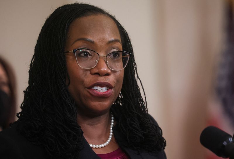 &copy; Reuters. FILE PHOTO: U.S. Appeals Court Judge Ketanji Brown Jackson accepts President Joe Biden's nomination to be a U.S. Supreme Court Associate Justice and the first Black woman to serve on the court, at the White House in Washington, U.S., February 25, 2022. RE