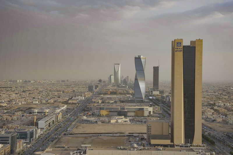 &copy; Reuters. منظر عام لمدينة الرياض السعودية في صورة التقطت يوم 20 فبراير شباط 2022. تصوير: محمد بن منصور - رويترز 