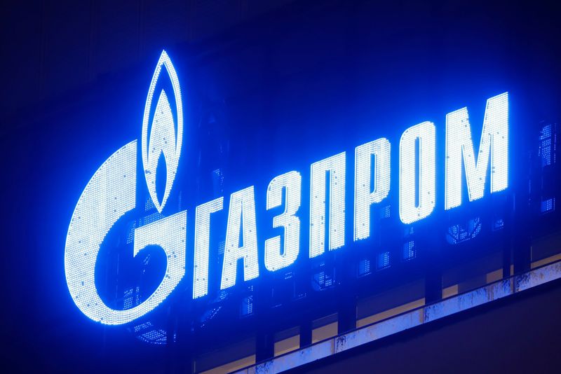 &copy; Reuters. Logo da estatal russa de gás Gazprom em São Petersburgo
26/01/2022 REUTERS/Anton Vaganov