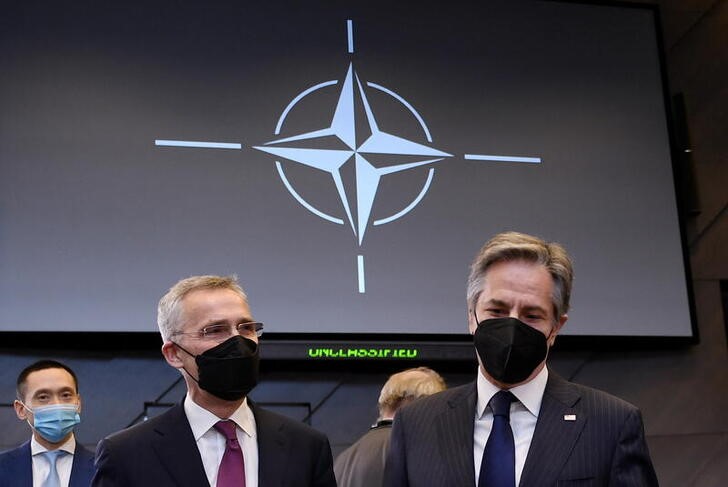 НАТО: В ближайшие дни в Украине будет еще больше смертей и больше разрушений