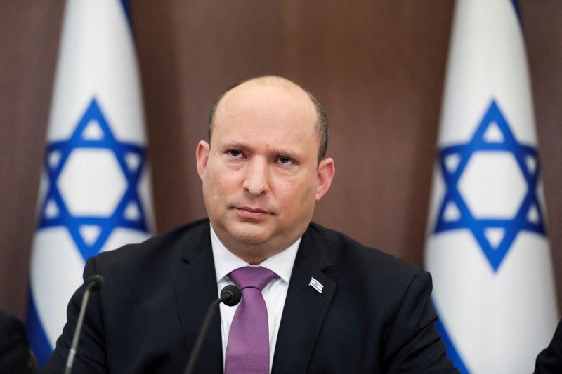&copy; Reuters. Israeli Prime Minister Naftali Bennett attends a cabinet meeting at the Prime Minister's office in Jerusalem, February 27, 2022. Abir Sultan/Pool via REUTERS