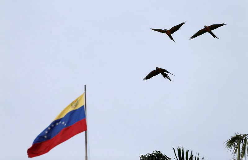 U.S., Venezuela discuss easing of sanctions, make little progress -sources