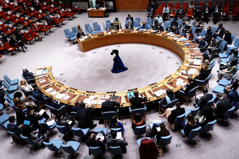 &copy; Reuters. جلسة مجلس الأمن في نيويورك يوم الاثنين. تصوير: كارلو اليجري - رويترز. 