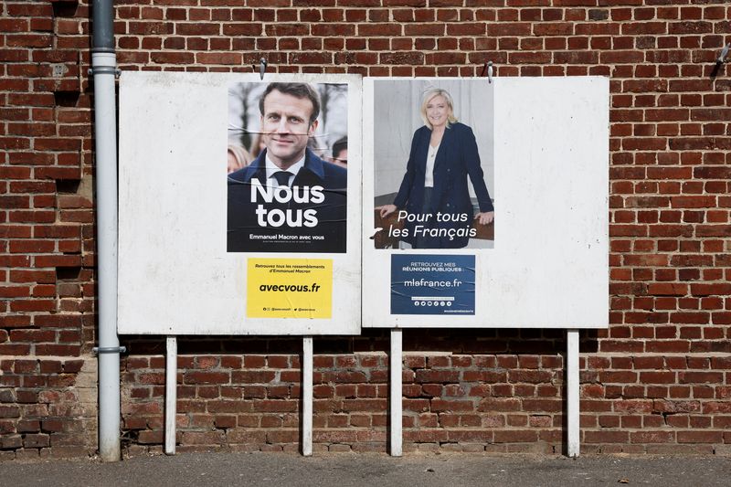 France's Macron beats Le Pen to win second period