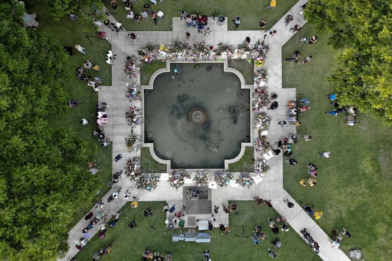 &copy; Reuters. A general view of the memorial in Town Square in front of the county courthouse, for victims of the Robb Elementary school shooting, in Uvalde, Texas, U.S. May 27, 2022. Picture taken with a drone. REUTERS/Marco Bello     