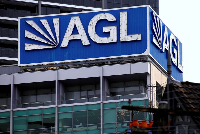Australia's AGL Energy scraps demerger plan, CEO and chairman to step down