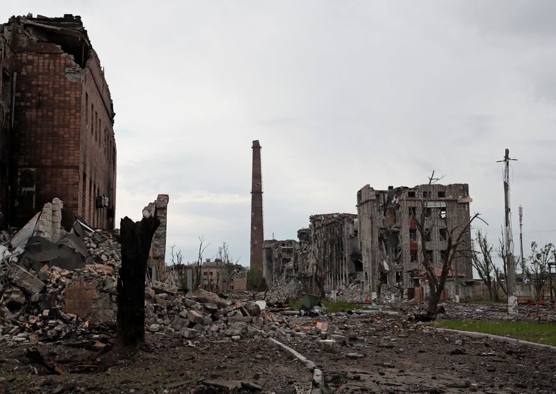 &copy; Reuters. FILE PHOTO: A view shows destroyed facilities of Azovstal steel plant during Ukraine-Russia conflict in the southern port city of Mariupol, Ukraine May 22, 2022. REUTERS/Alexander Ermochenko