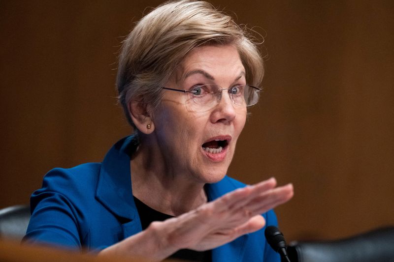 Senador dos EUA Warren planeja lei para reprimir acordos de cheques em branco