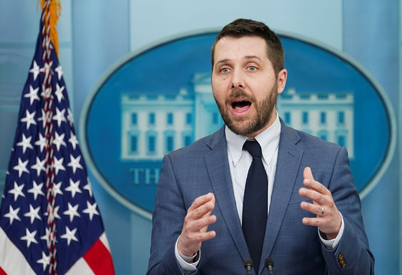 White House says canceling student loans wouldn't drive up inflation much