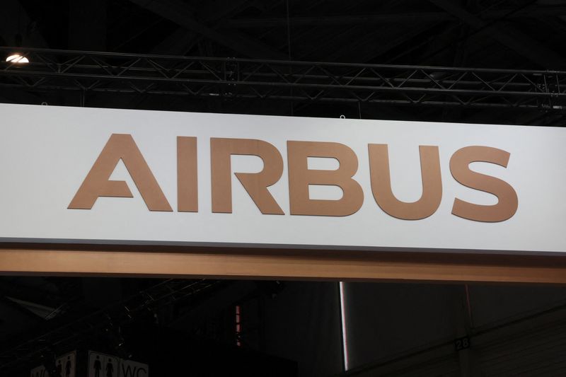 &copy; Reuters. Le groupe aéronautique européen Airbus a livré 47 appareils en mai, un recul de 6% par rapport au même mois en 2021, selon des sources industrielles. Le groupe s'est refusé à tout commentaire. /Photo prise le 23 mai 2022/REUTERS/Denis Balibouse
